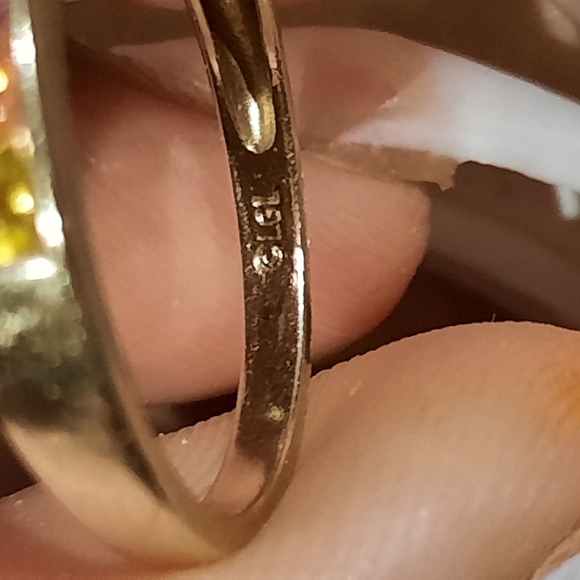Gorgeous AUTHENTIC GENUINE SOLID 10K YELLOW GOLD DIAMOND & GEMSTONES RING 7 - Picture 4 of 4